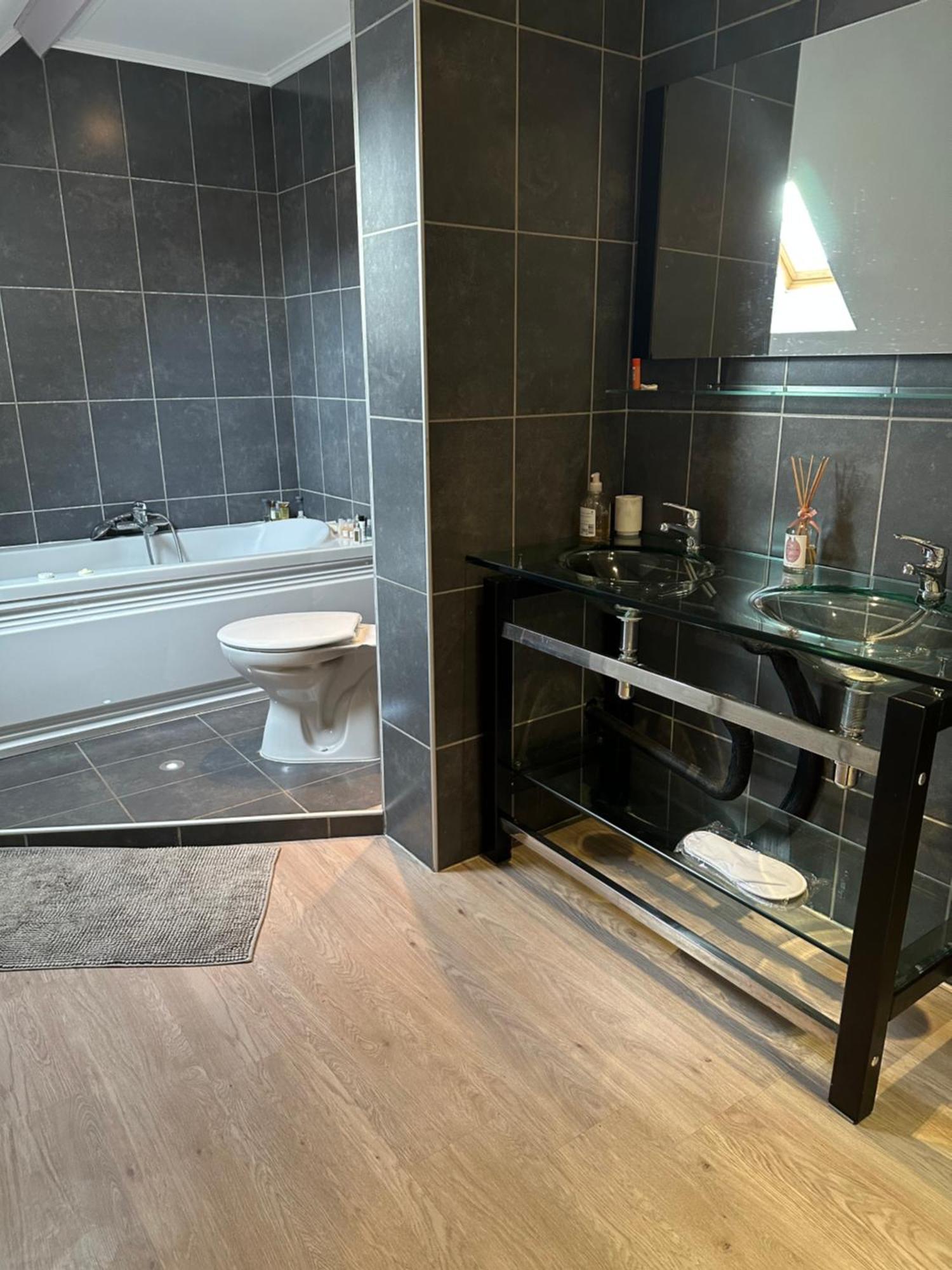 Chambre Privee A 10Min De Roissy Cdg, Au Calme, Parking Gratuit Le Mesnil-Amelot Extérieur photo